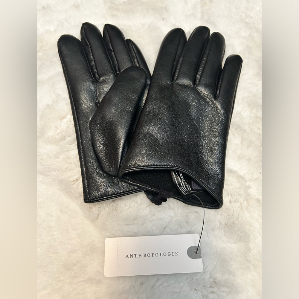 NWT Anthropologie Maeve Black Gloves